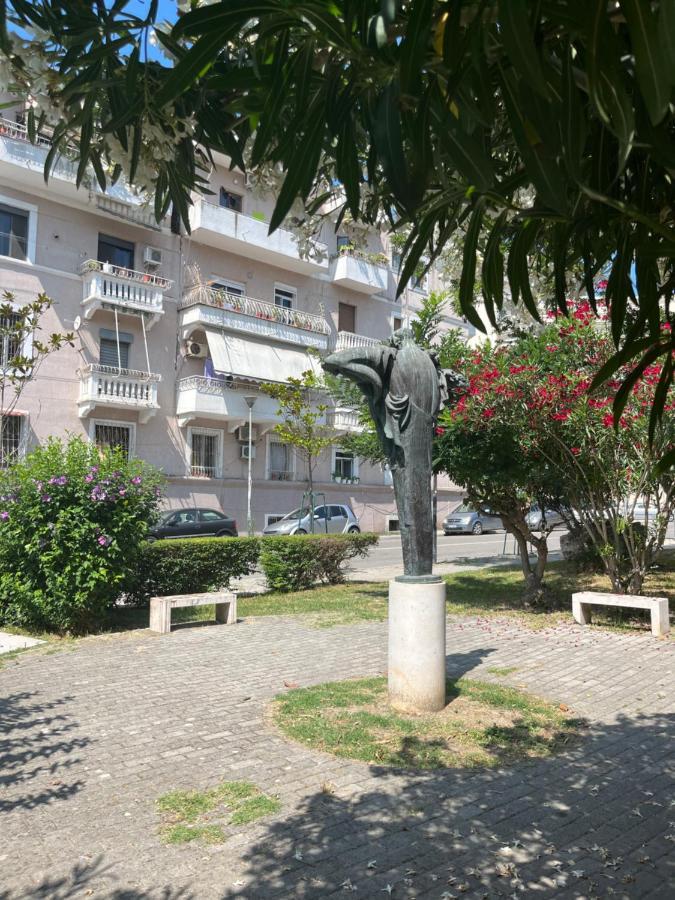 Lukas Apartament Vollga Durrës Exterior foto